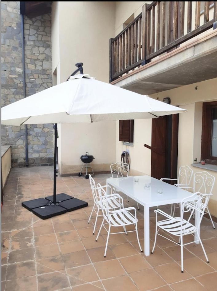 Check-In Casas Ibon Apartment Benasque Exterior photo